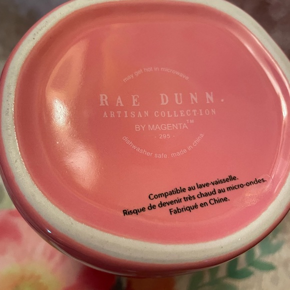 Rae Dunn HAPPY BIRTHDAY mug with cupcake topper NEW - Picture 4 of 4